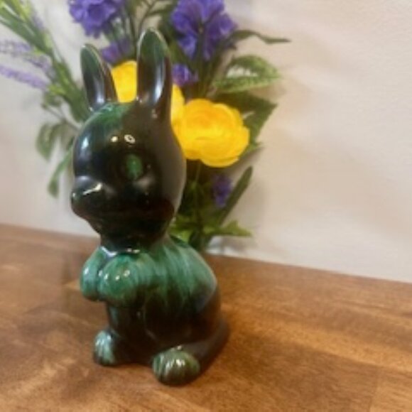 Blue Mountain Pottery Bunny Vintage Canadian Figurine Retro Decor Rabbit - Picture 4 of 5